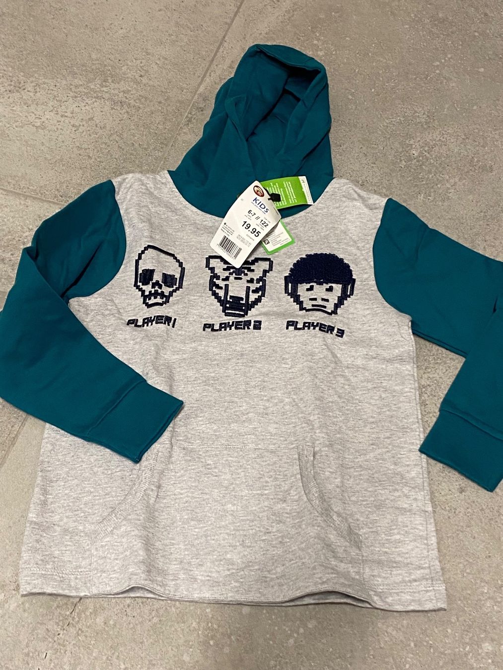 Pullover & Sweatshirts: Pull hoodie gamer neuf 122 – Neu (gemäss Beschreibung) aus Salvenach von gwenwywar