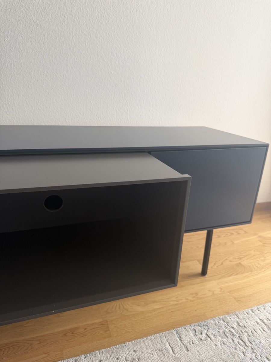 Pfister Mobili TV: ATELIER PFISTER ZIL Lowboard 210 cm – Usato da Dübendorf venduto da MariaS. 7