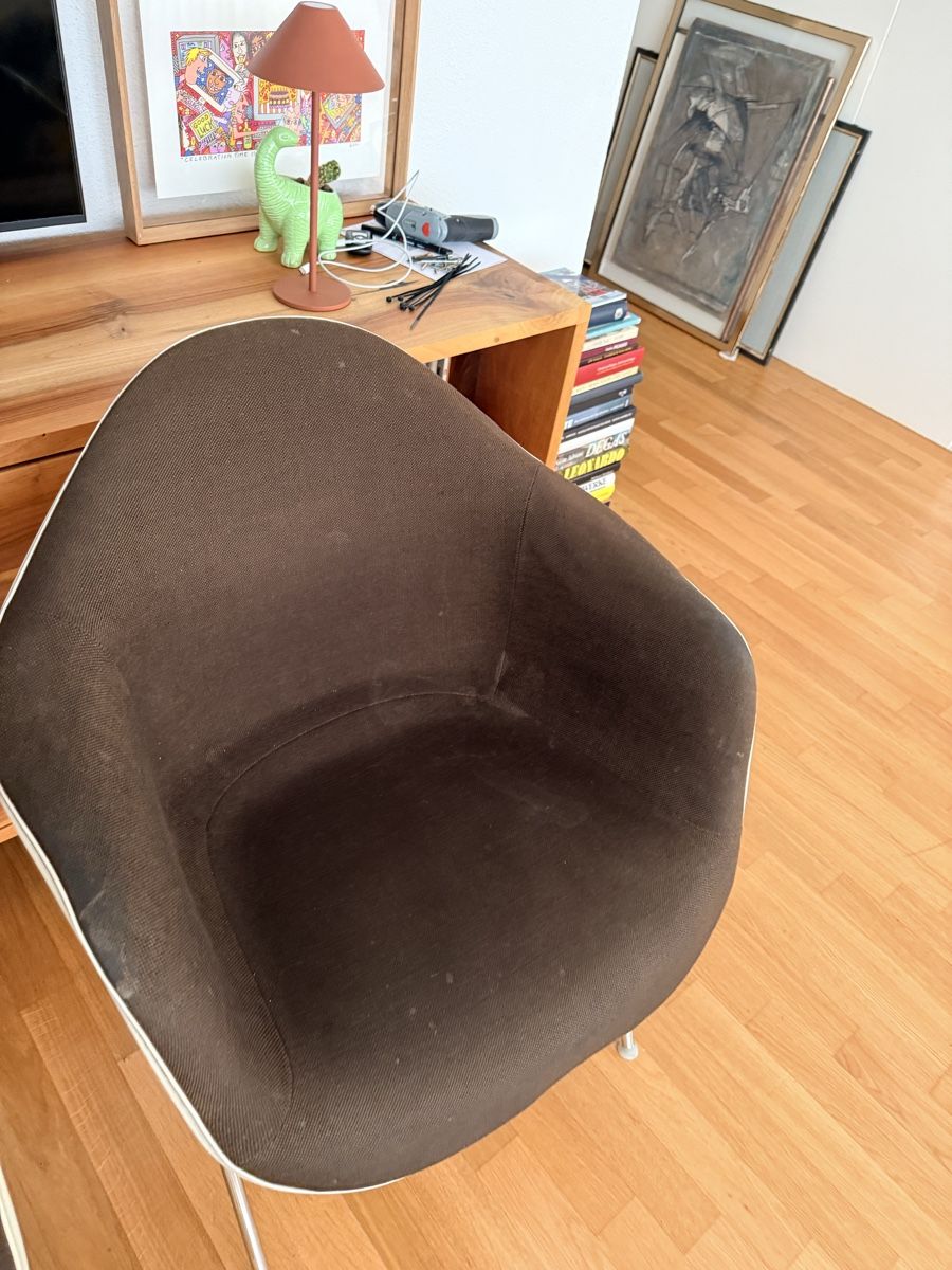 Vitra Poltrone: 3x Originales Vintage Eames Armchair VITRA – Usato da Solothurn venduto da NUVICO 5