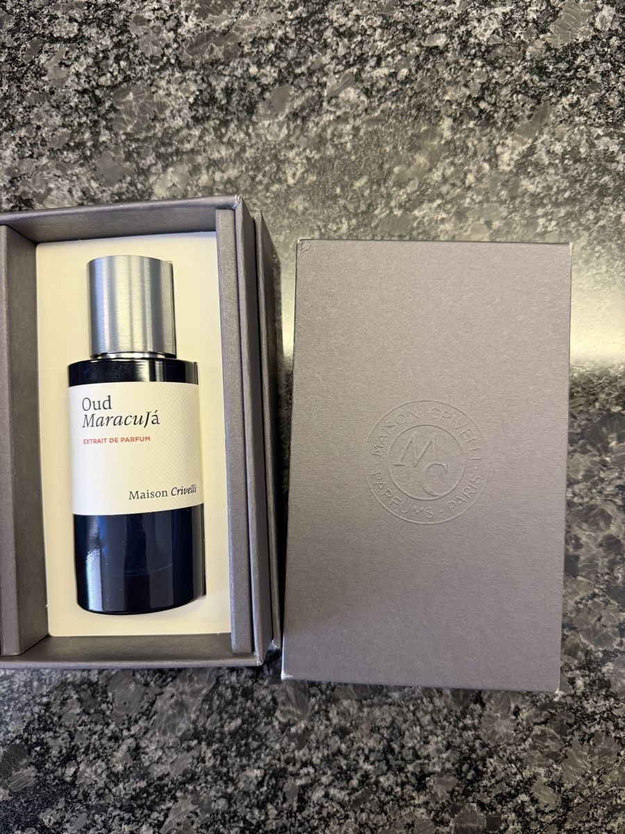 Profumi & Eau de Toilette: Maison Crivelli- Oud Maracuja  – Usato da Widnau venduto da ces_d8xn 1