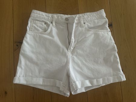 H&M Mom Shorts weiss Grösse 42 guter Zustand