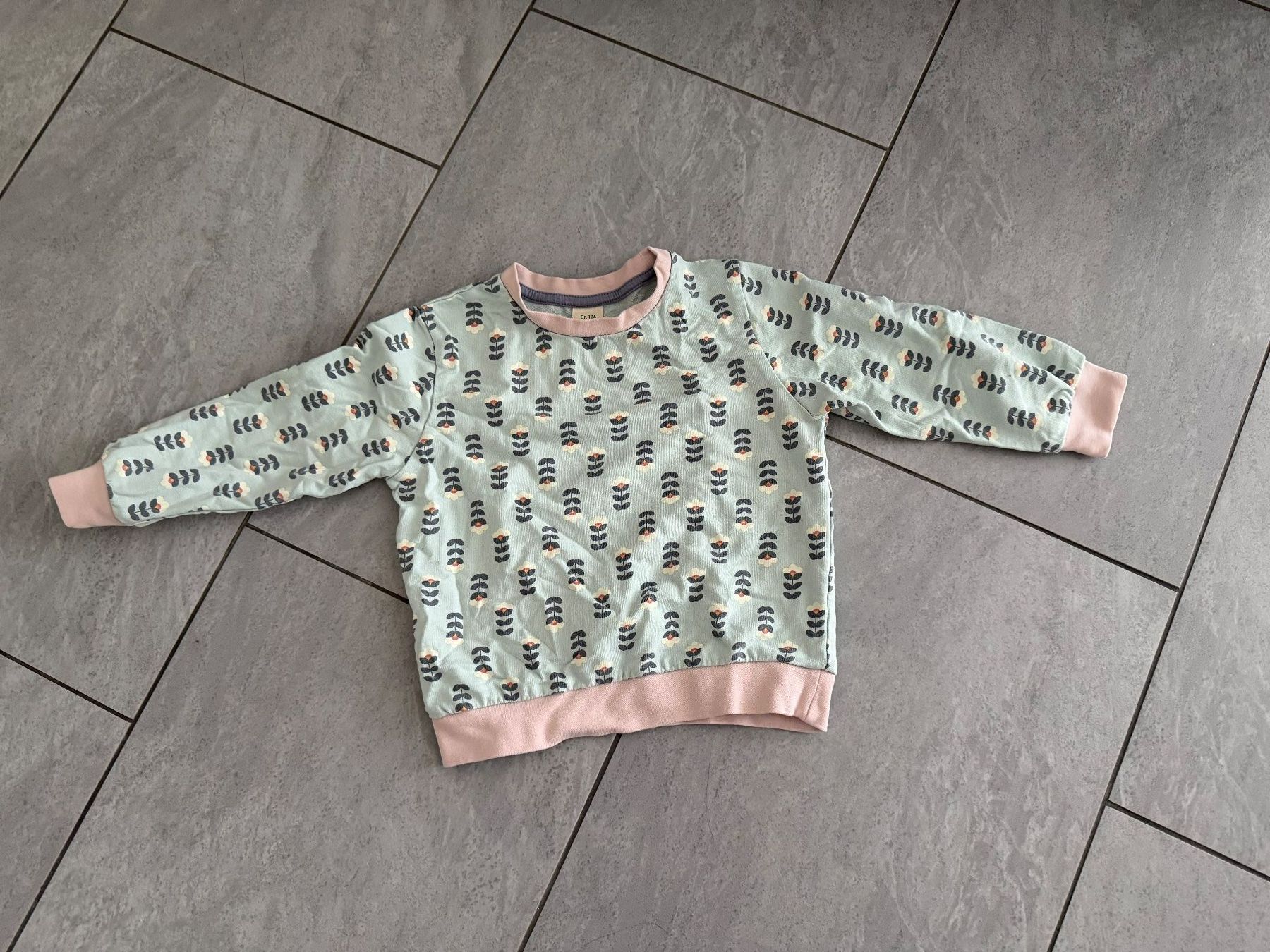 Alana Pulls et sweat-shirts: Pullover - Grösse 104 - Alana – D'occasion à Bülach par Loredana13