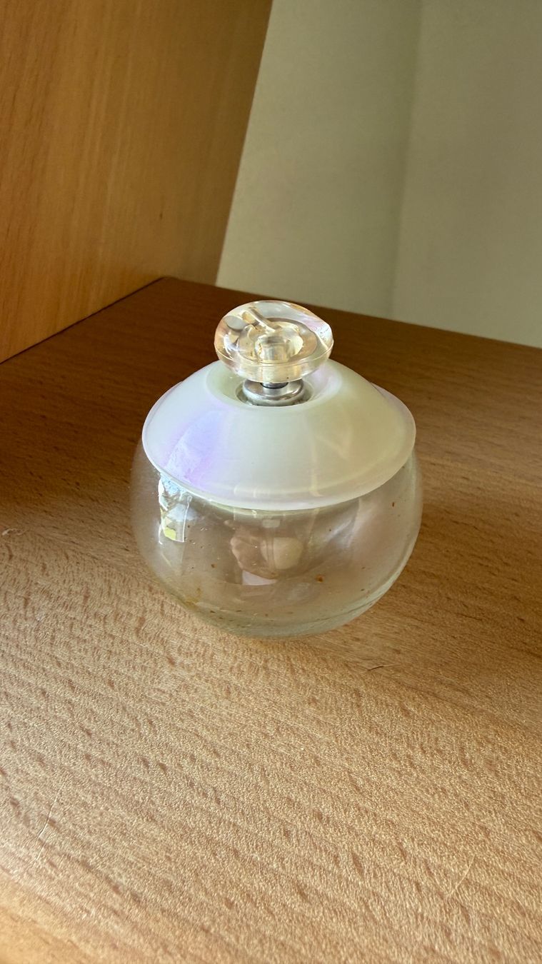 Cacharel Flaconi: Noa de Cacharel - Flacon 30 ml vide – Usato da Yverdon-les-Bains venduto da _sabrinah_