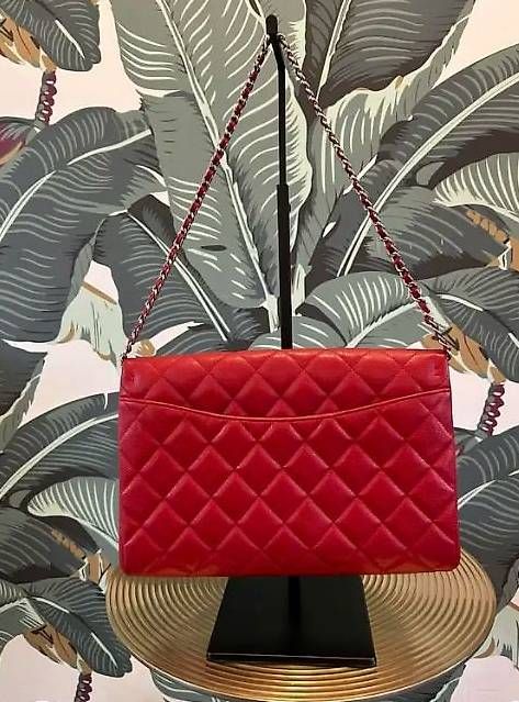 Sacs femmes: CHANEL - Timeless/Classique Leder Clutches – D'occasion à Wetzikon ZH par GOOD-WATER 1