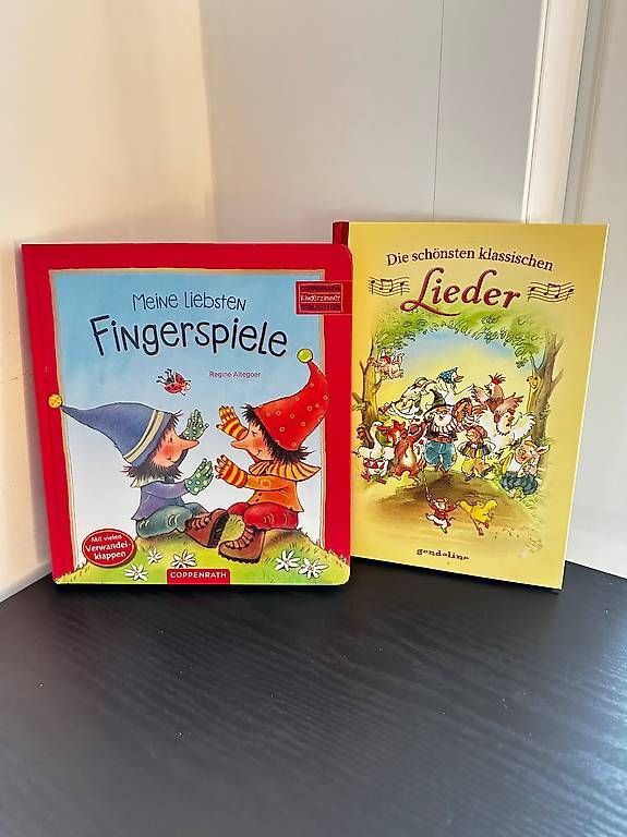 Libri: 2 Kinderbücher - Fingerspiele & klassische Lieder – Usato da Thayngen venduto da vin_vq79