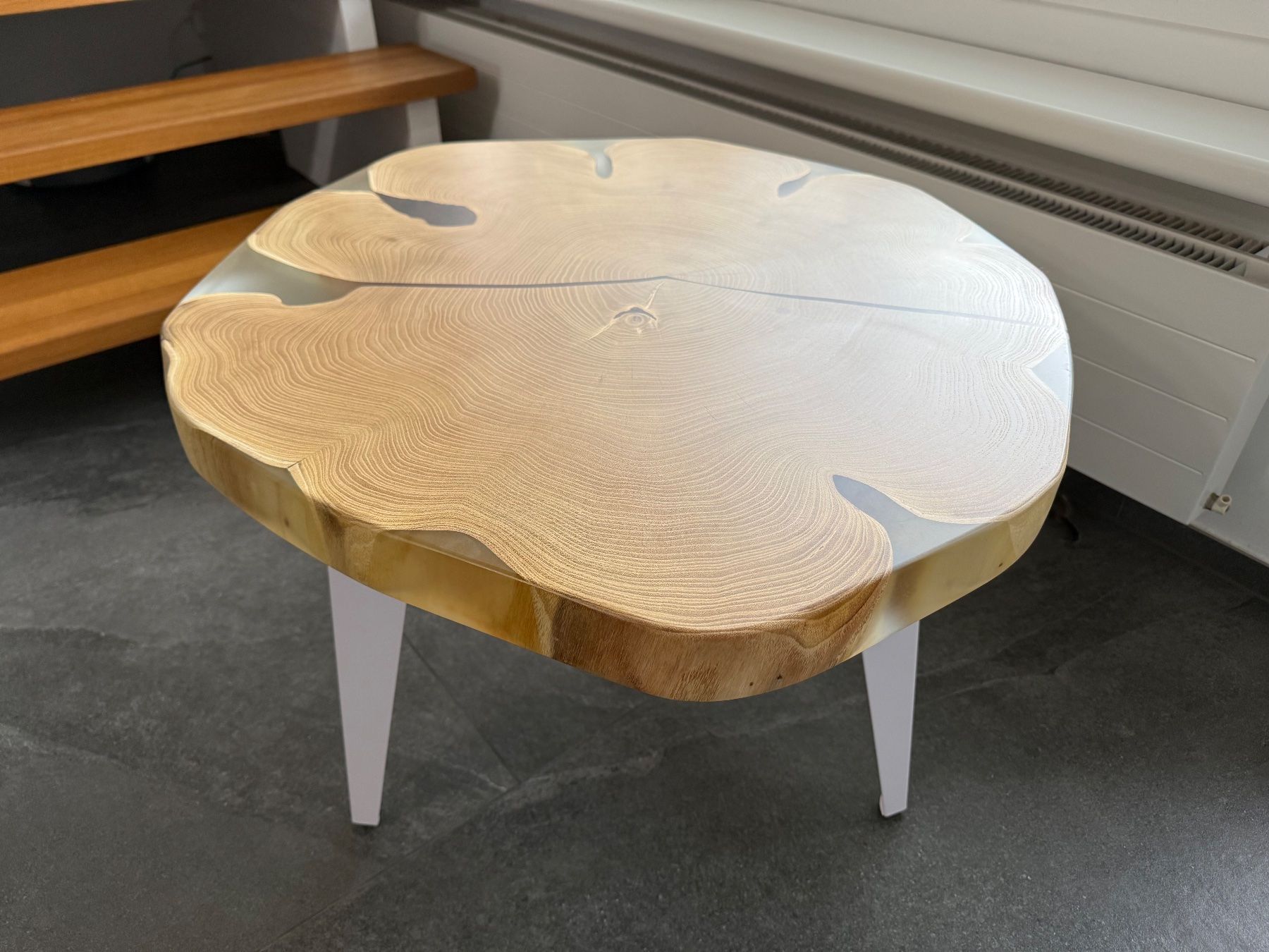 Tavoli: Couchtisch Epoxydharz – Nuovo e nell'imballaggio originale da amriswil venduto da danihgt 1