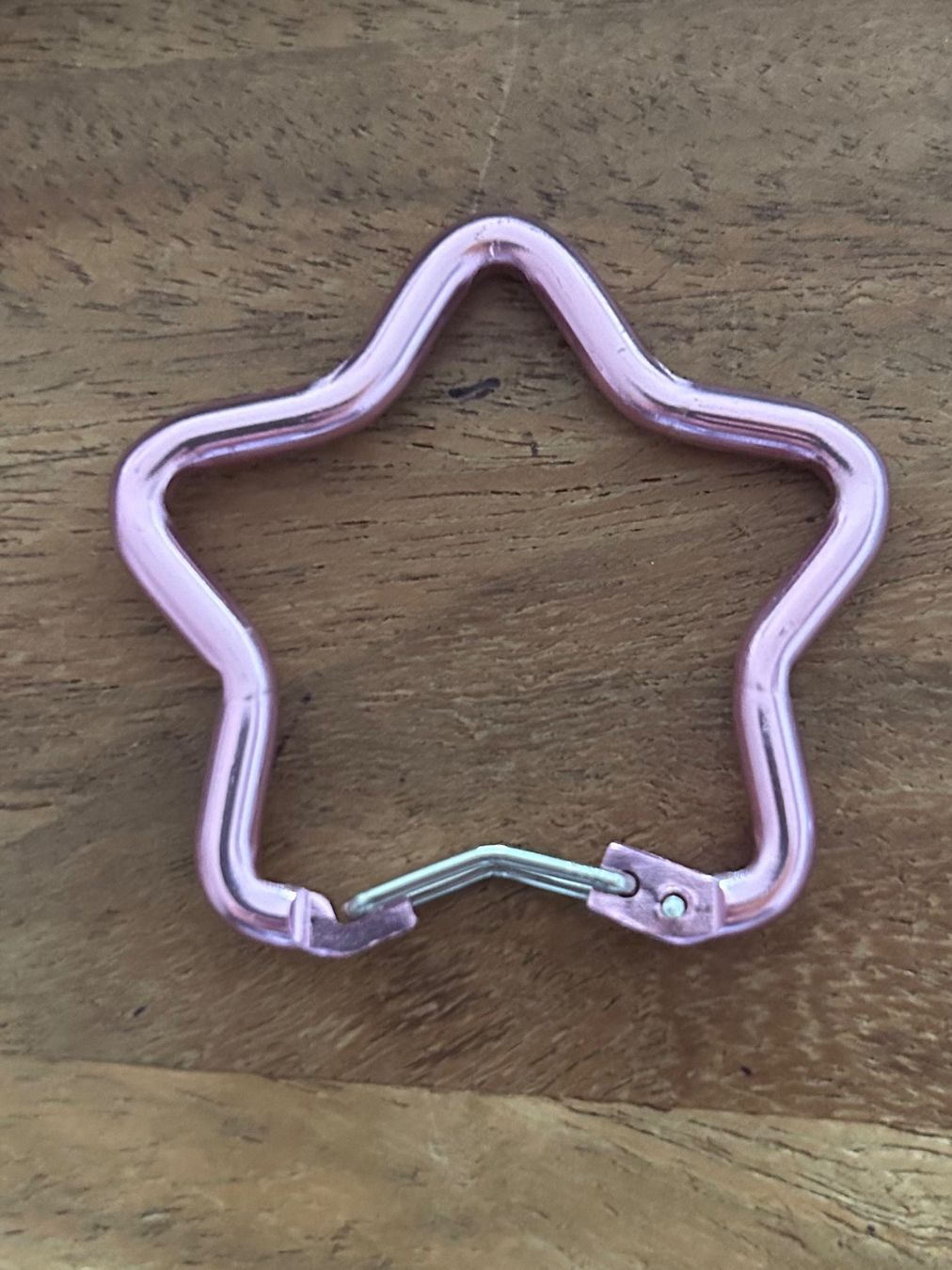 Attrezzatura da arrampicata: Kleiner Karabiner in Sternform NEU – Nuovo e nell'imballaggio originale da Geneve venduto da vane267