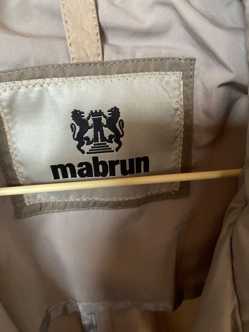 Cappotti: Trenchcoat von Mabrun – Nuovo (secondo la descrizione) da Planken venduto da oeh_g7xb 4