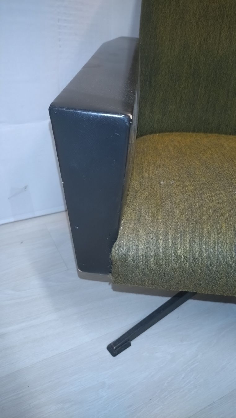 Poltrone: Fauteuil pivotant vert vintage 70's – Difettoso da Farvagny-le-Grand venduto da LaCaverne 1