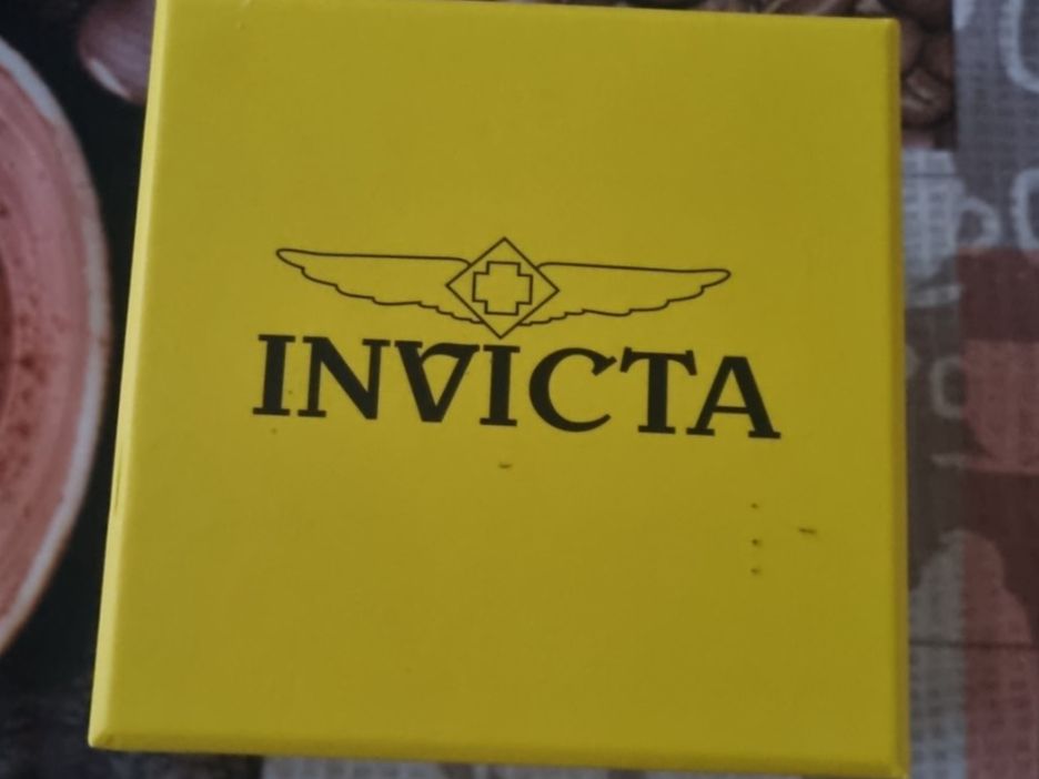 Invicta Bracciali & Braccialetti: Armbanduhr Invicta – Nuovo e nell'imballaggio originale da Dintikon venduto da kat_fk6h 1