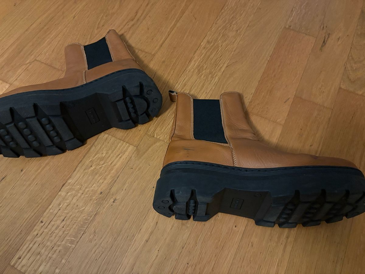 Damenschuhe: Pavement chunky ankle Boots gr 40 – Gebraucht aus Bern von rinocika 1