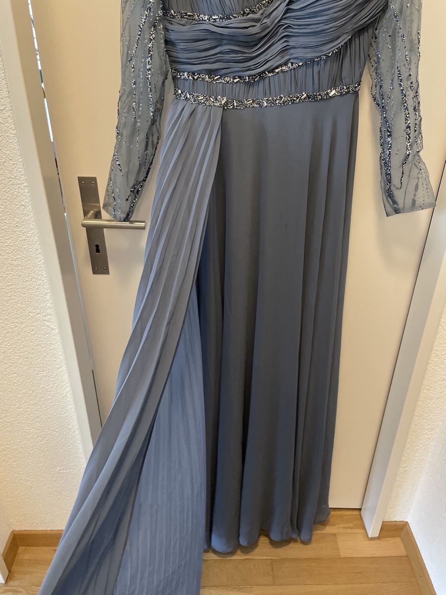 Vestiti: Abendkleid – Usato da Sursee venduto da Alyel 3
