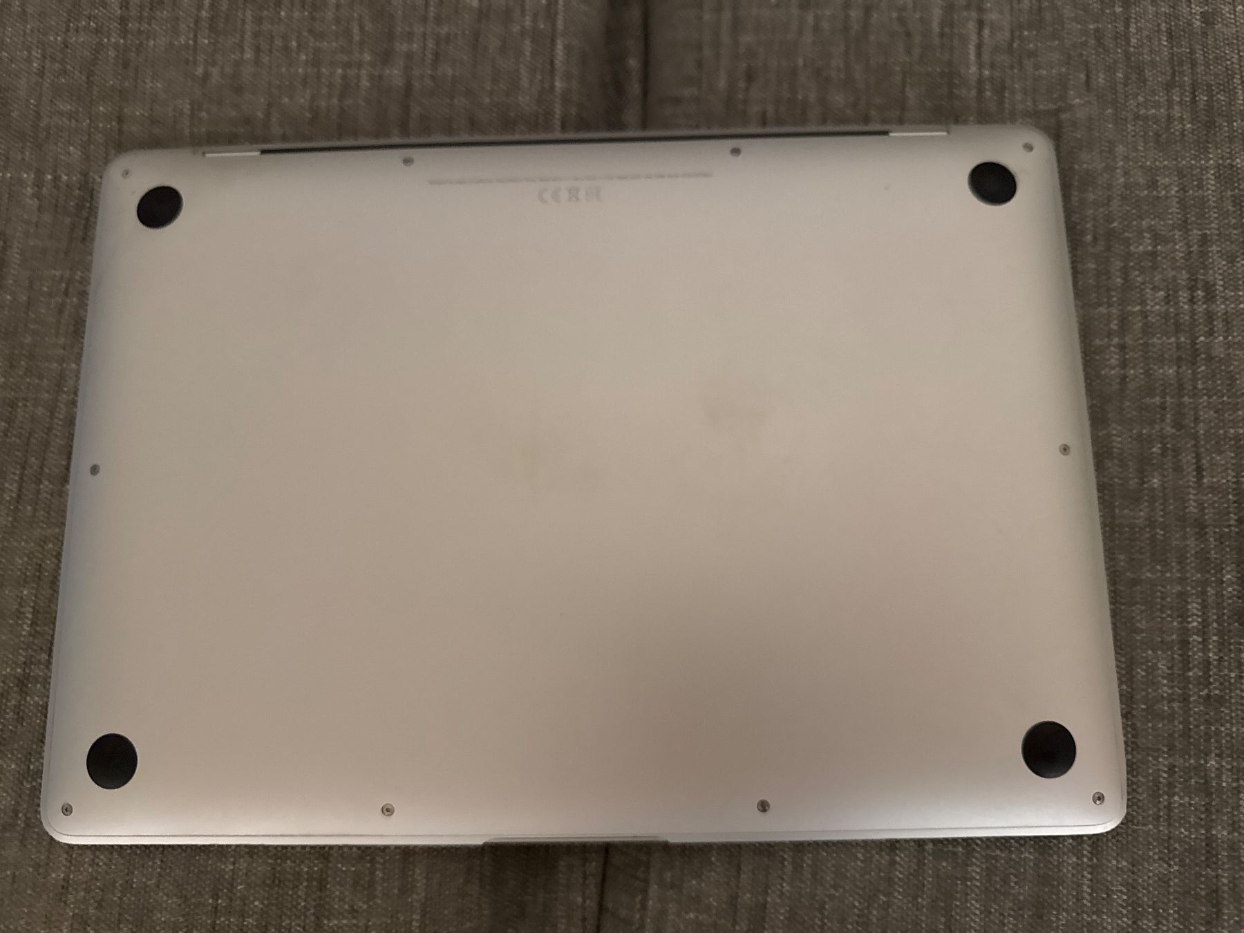 Apple Notebooks: MacBook Air 13 Zoll – Defekt aus Adliswil von Busys 5
