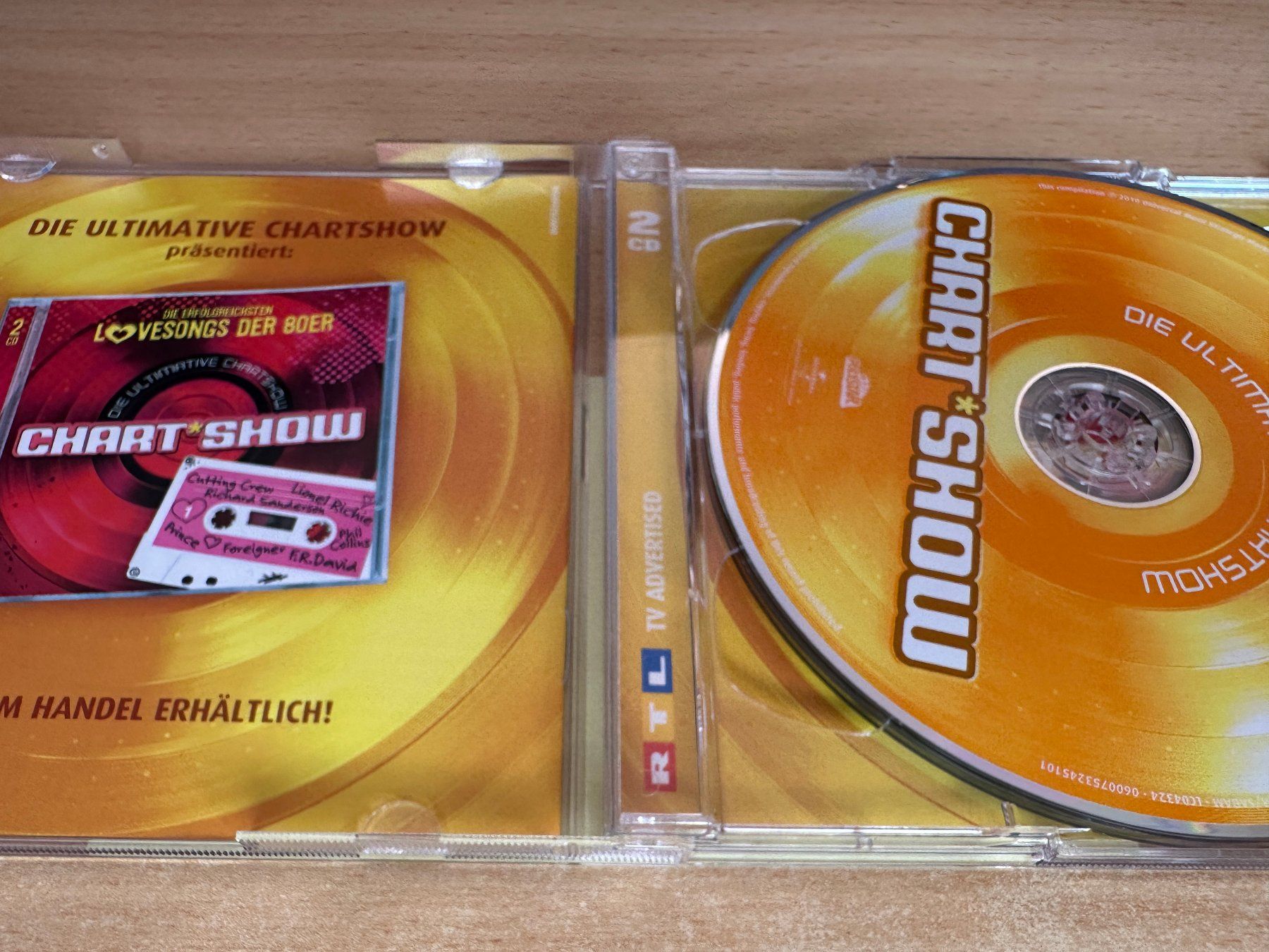 CD: Ultimative Chart Show - Die Erfolgreichsten Pop-Hymnen Aller – Usato da Rikon im Tösstal venduto da Alpenmutz 2