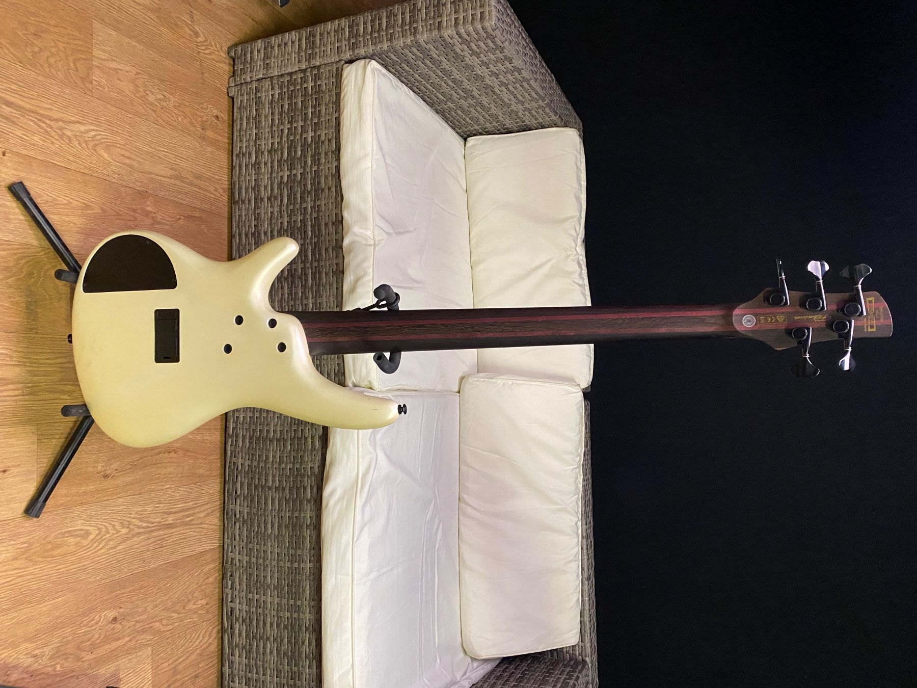 Instruments de musique: SDGR Bass – Neuf avec emballage d'origine à Schönenwerd par Bryna2002 1
