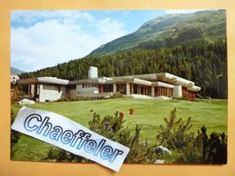 No. 151 St. Moritz, Hallenbad