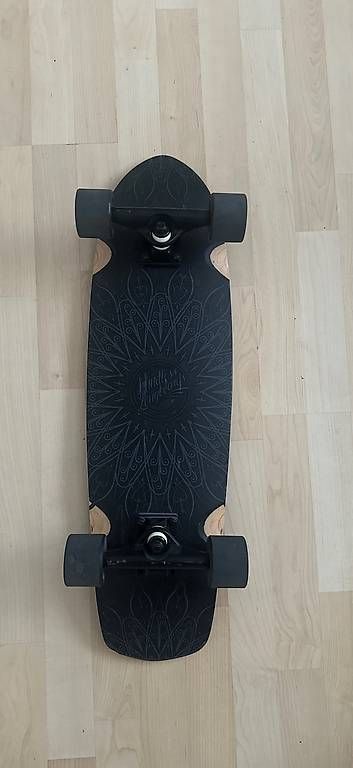 Skateboards: Longboard (kaum benutzt) – Gebraucht aus Küssnacht am Rigi von wan_bcc8 1