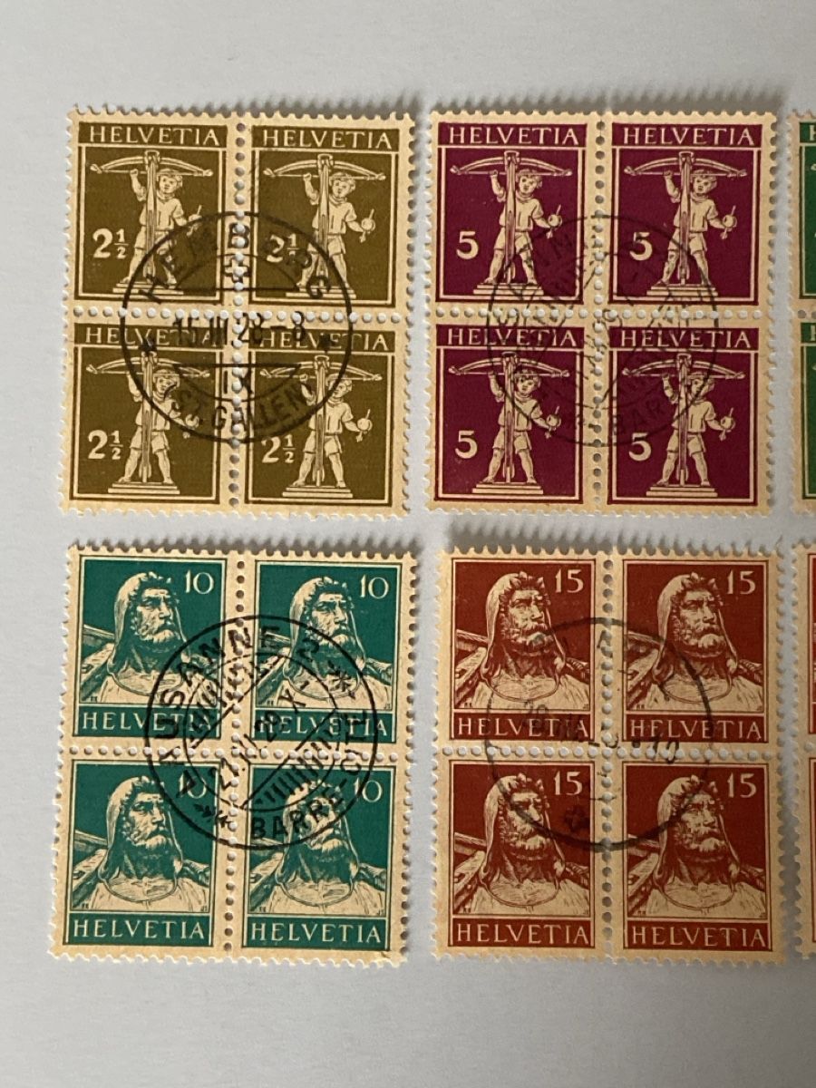 Alle Briefmarken: Div. Viererblöcke Zentrum gest. – Gebraucht aus Küssnacht a. Rigi von Unique-Valuable 2