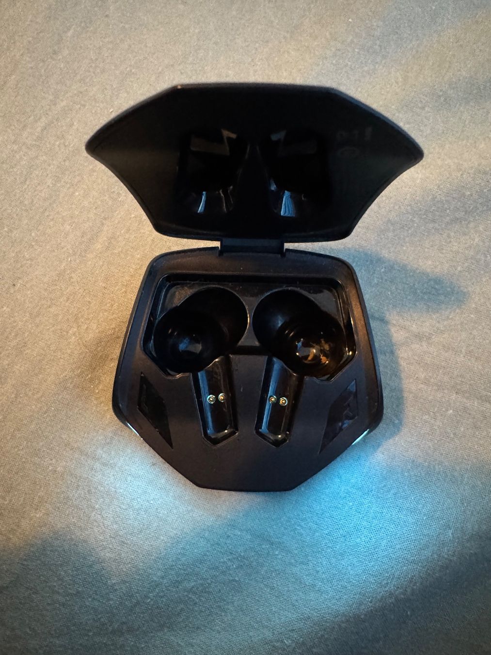 Cuffie: lenovo Kopfhörer Ladecase – Usato da Adliswil venduto da Busys 2