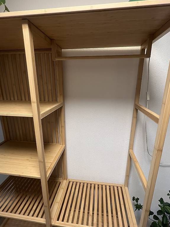 Regale: Schrank / Regal – Gebraucht aus Zürich von jen_mh6n 3