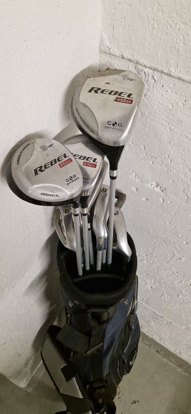 Clubs & Sets: Memphis Golfbag mit Schläger-Set Gebrauchter Zustand – D'occasion à Langenthal par iroquai 1