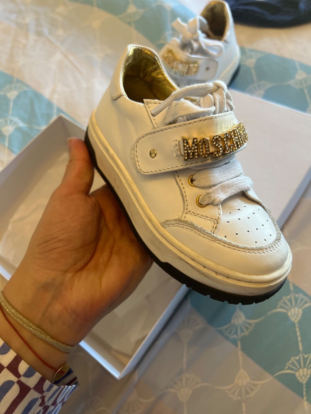 Moschino Scarpe per ragazzi: Moschino Kinder sneakers – Usato da Menzingen venduto da Mypersonalshopp 1