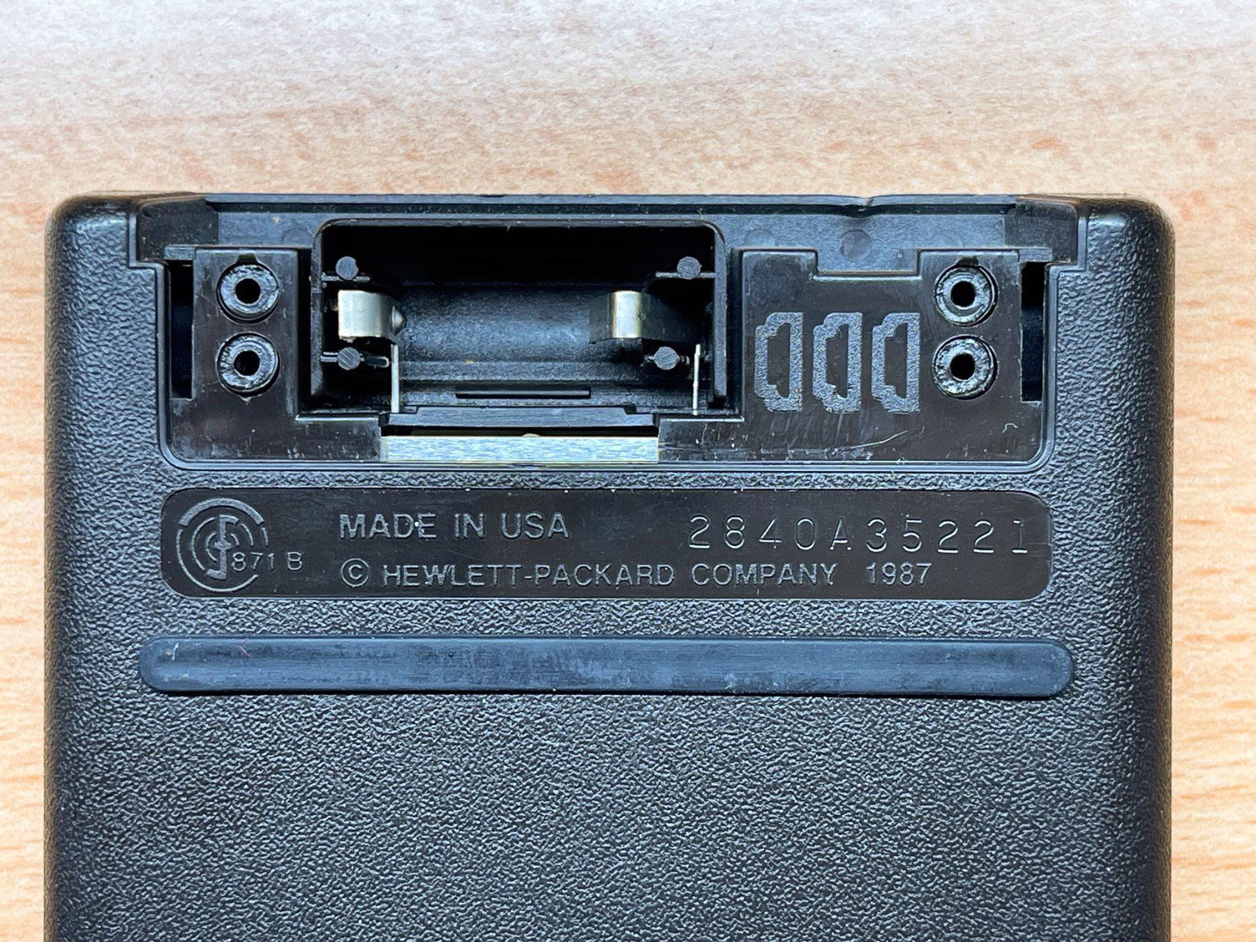 Hewlett Packard Taschenrechner: HP 14B Hewlett Packard calculator 50th anniversary special – Gebraucht aus La Tour De Peilz von  2