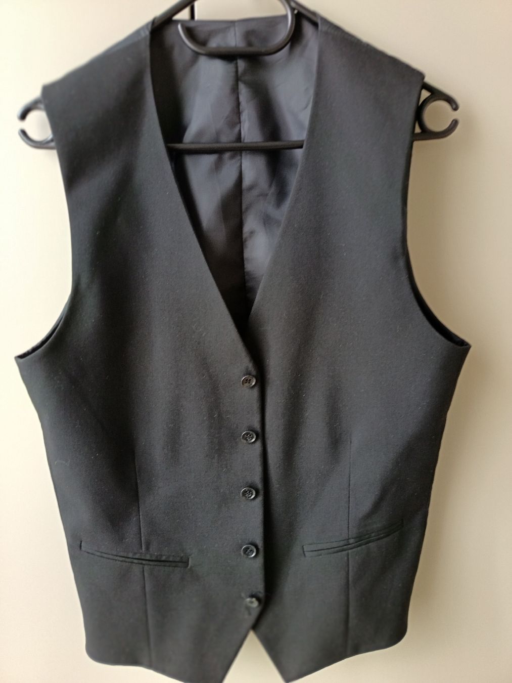 Selected Anzüge, Sport- & Funktionsanzüge: Selected Weste schwarz Gr.46 – Gebraucht aus Montlingen von Akitoichiro