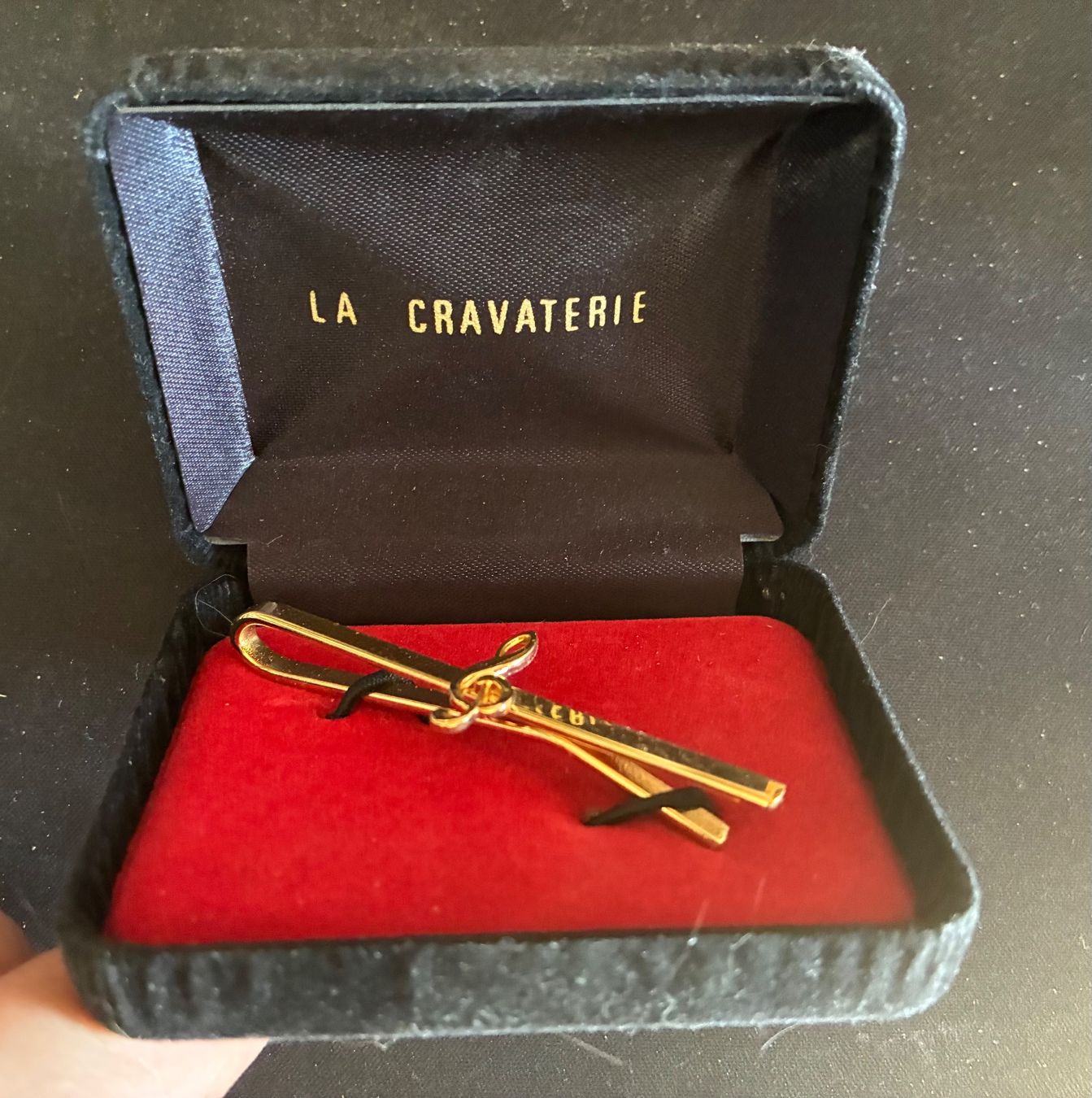 Spille & Fermagli: Pince cravate en forme de clé de sol – Nuovo e nell'imballaggio originale da Epesses venduto da Digi-train 2