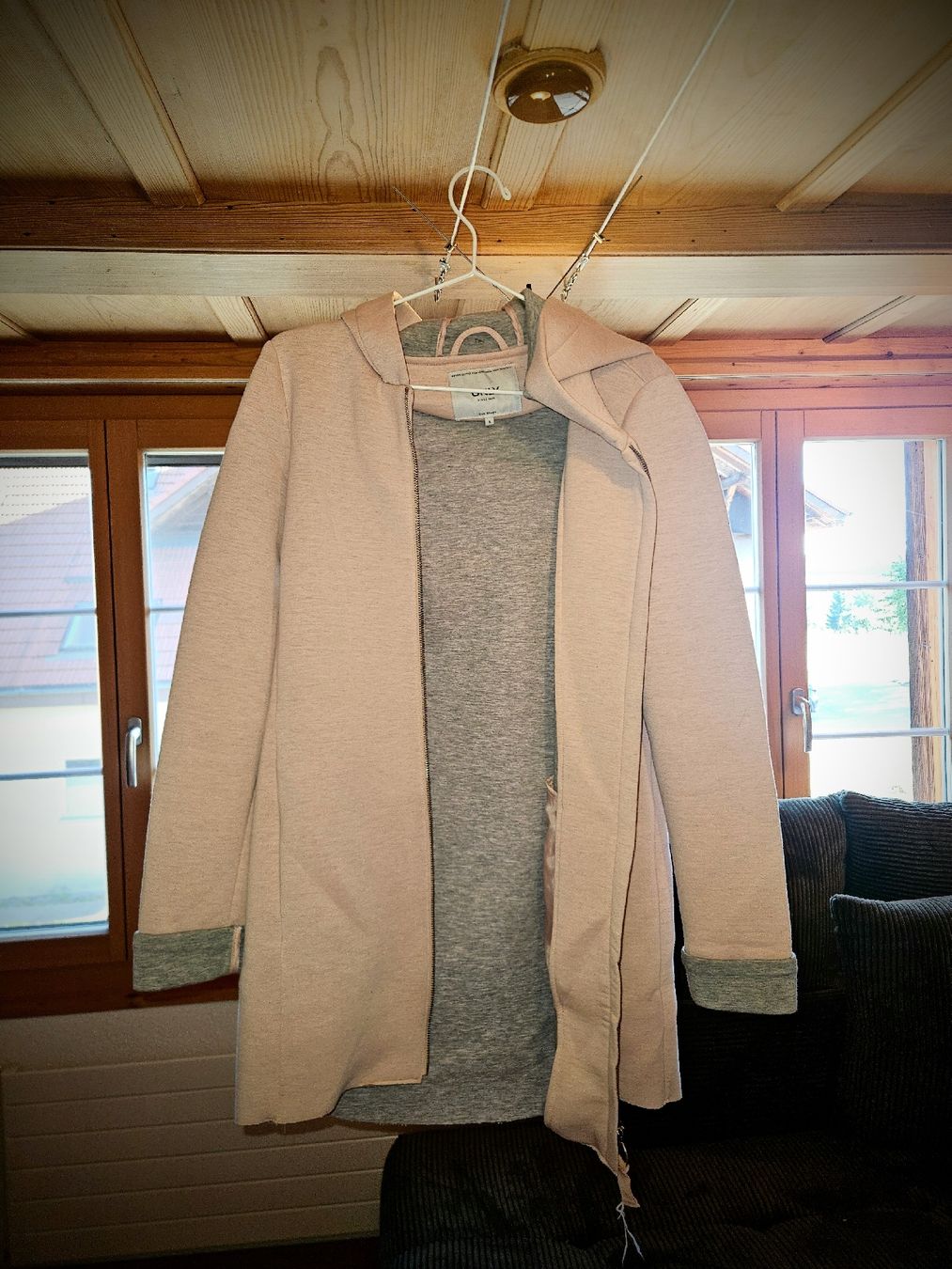 Only Vestes: Jacke – D'occasion à Gondiswil par mic_c97w