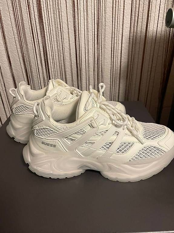 Chaussures femmes: Buffallo Sneaker – Neuf avec emballage d'origine à Wetzikon ZH par iva_f65f