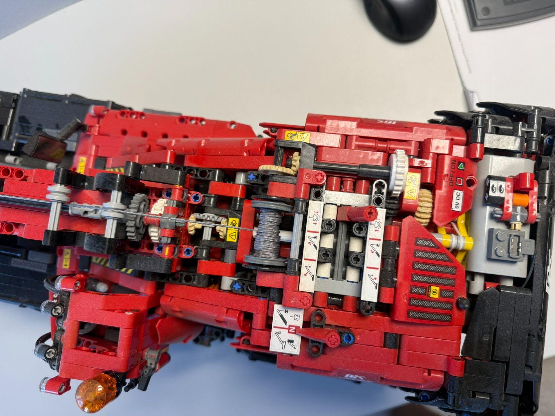 Gru: LEGO Technic 42082 Geländegängiger Kranwagen – Usato da Tafers venduto da and_9qnb 1
