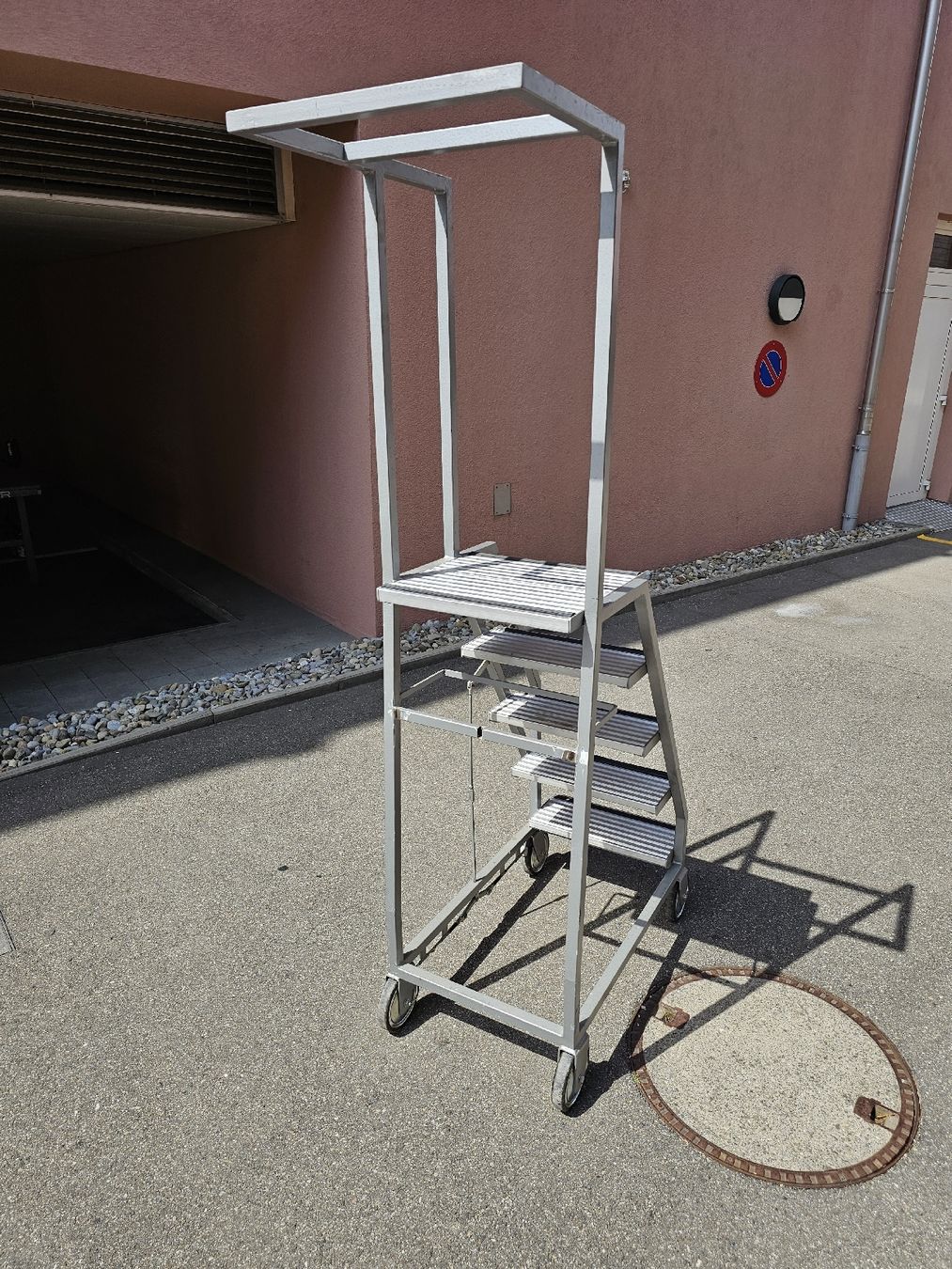 Leitern: Treppe Leiter fahrbar superrobust – Gebraucht aus Zürich von adi0111 1
