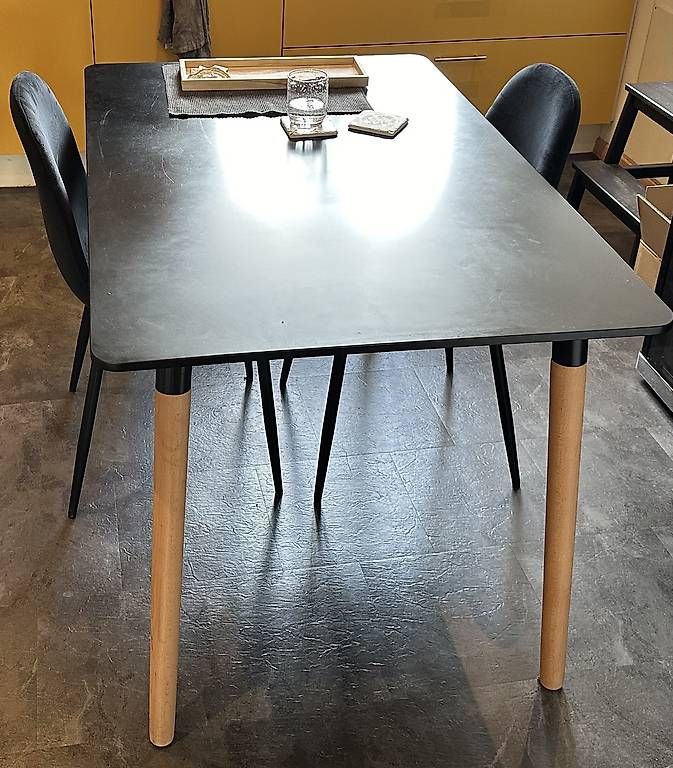 Tables: beliani tisch – D'occasion à Wil SG par GabiHiestand