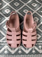 Sandales Primark rose taille 28 en très bon état
