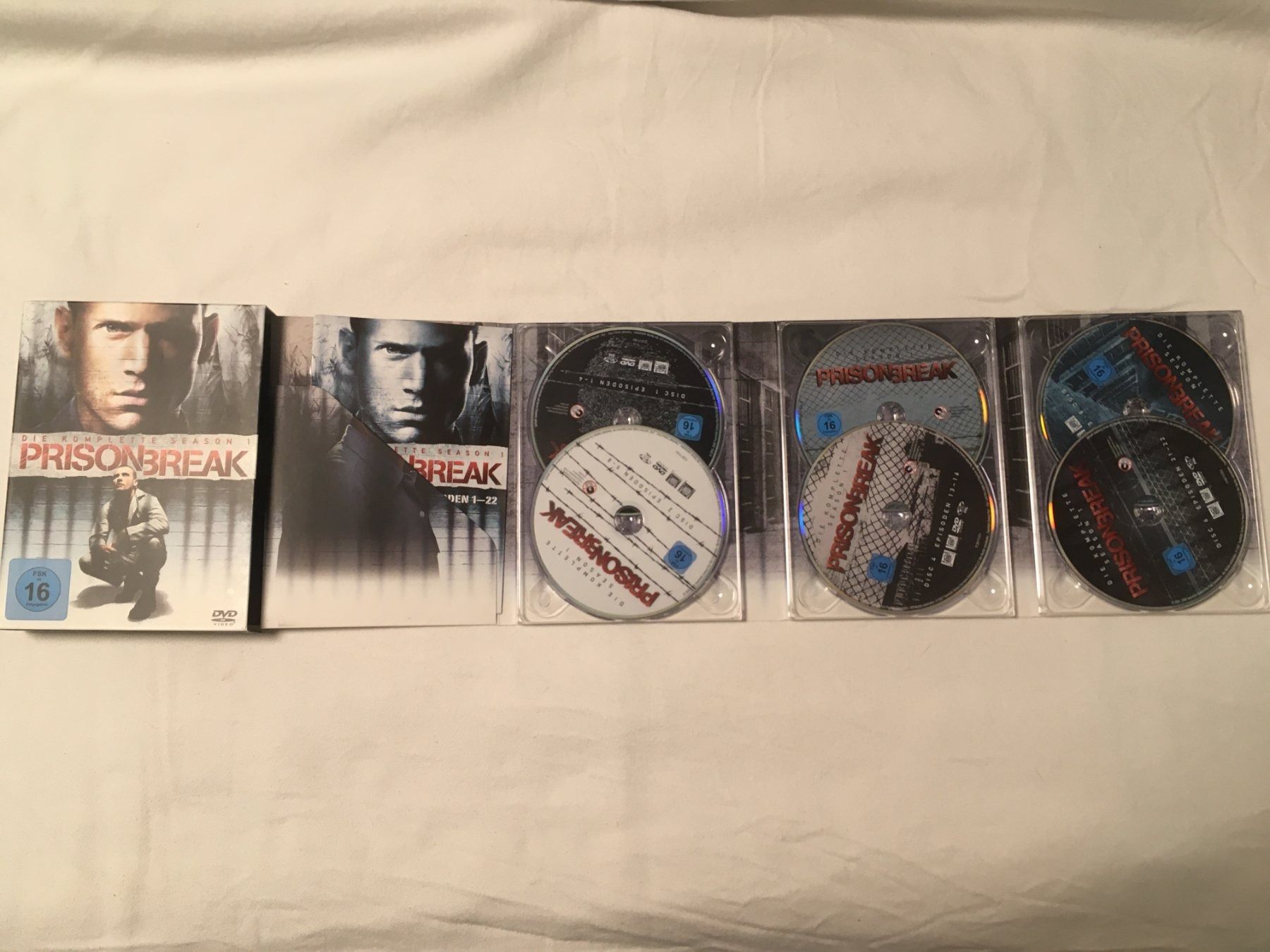 Tous les DVDs: Prison Break Staffeln 1-4 – D'occasion à Marbach LU par Hoheduene 2