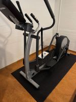 HAMMERPREIS! Neuwertiger Life Fitness Crosstrainer X1