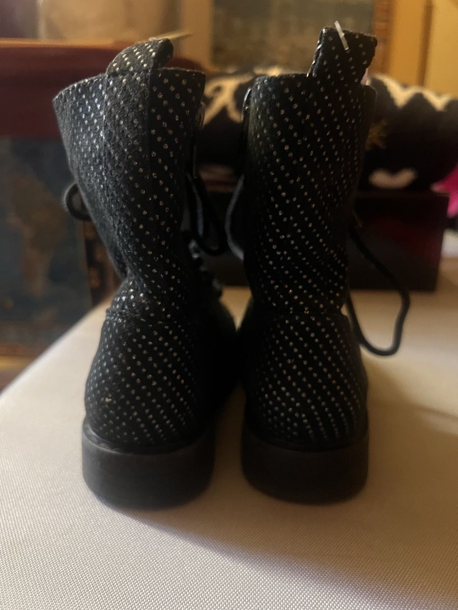 Graceland Scarpe per ragazze: Kinderstiefel schwarz mit Glitzer – Usato da Hilterfingen venduto da Kulturfluechter 2