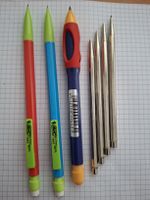 Druckbleistifte BIC und 4 Metall-Stifte konisch guter Zustan
