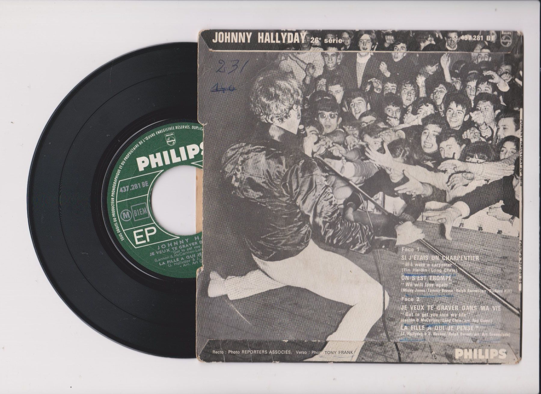Dischi in vinile: vinyle Johnny Hallyday  charpentier ... – Usato da Bex venduto da Canouille 1