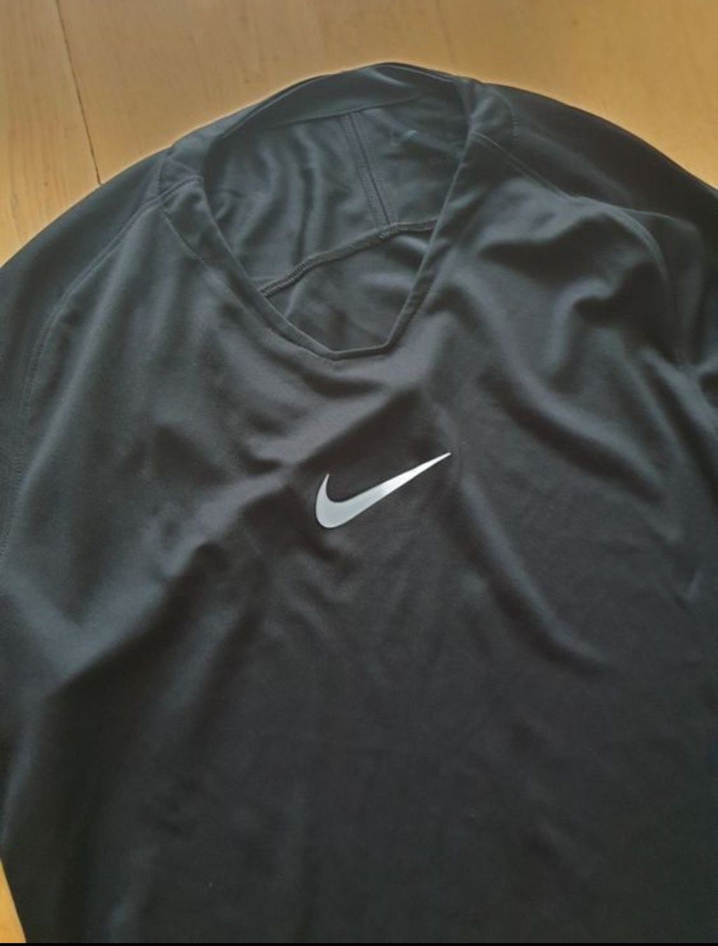 Nike T-shirts: Nike Pro Langarm Thermo Gr.M – Neuf (Voir description) à Lenzerheide/Lai par dgi_wj6p 1