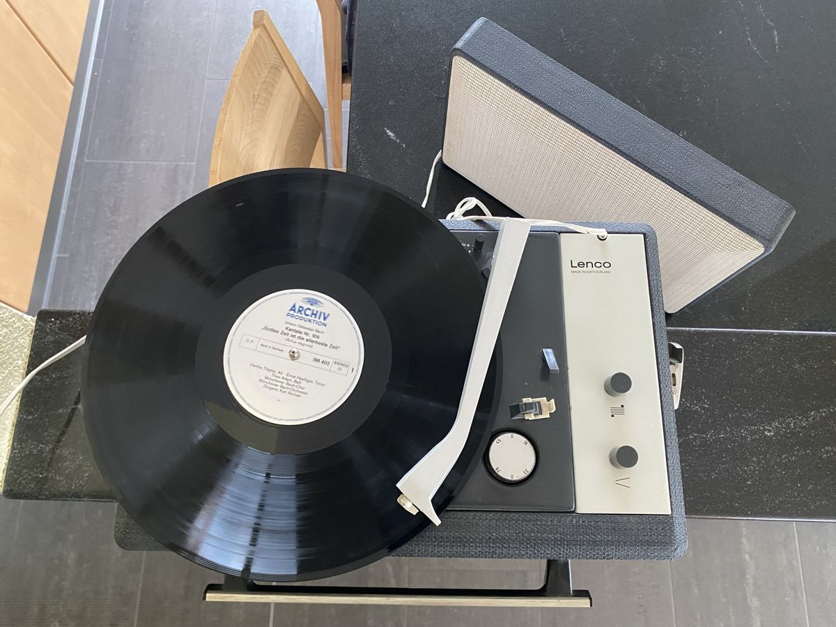 Lenco Giradischi: Vintage Lenco Plattenspieler – Usato da Gossau SG venduto da gadi_888