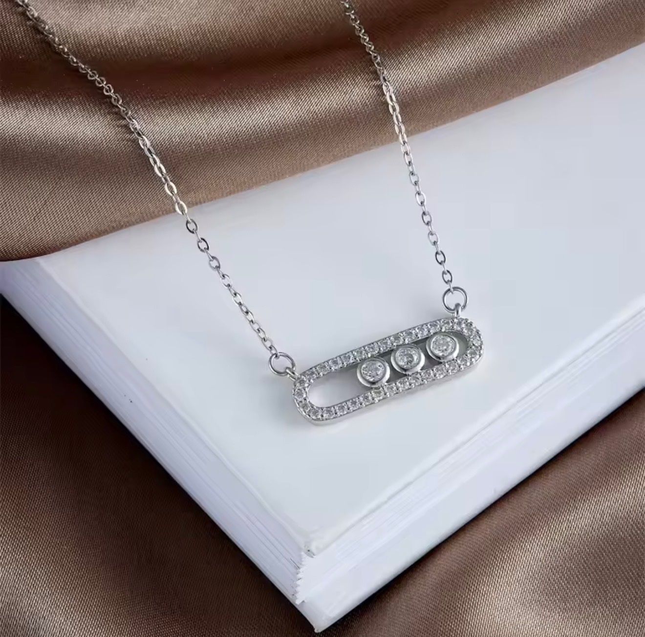 Colliers: Collier – Neuf avec emballage d'origine à Châtel-St-Denis par Montclair_Swiss 5
