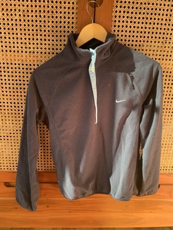 Nike Faserpelz