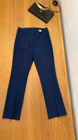 MAX MARA elegante Hose aus Wolle perfekte Passform zeitlos