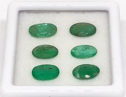 6x émeraudes 7x5 mm - Valeur 280.- Fr