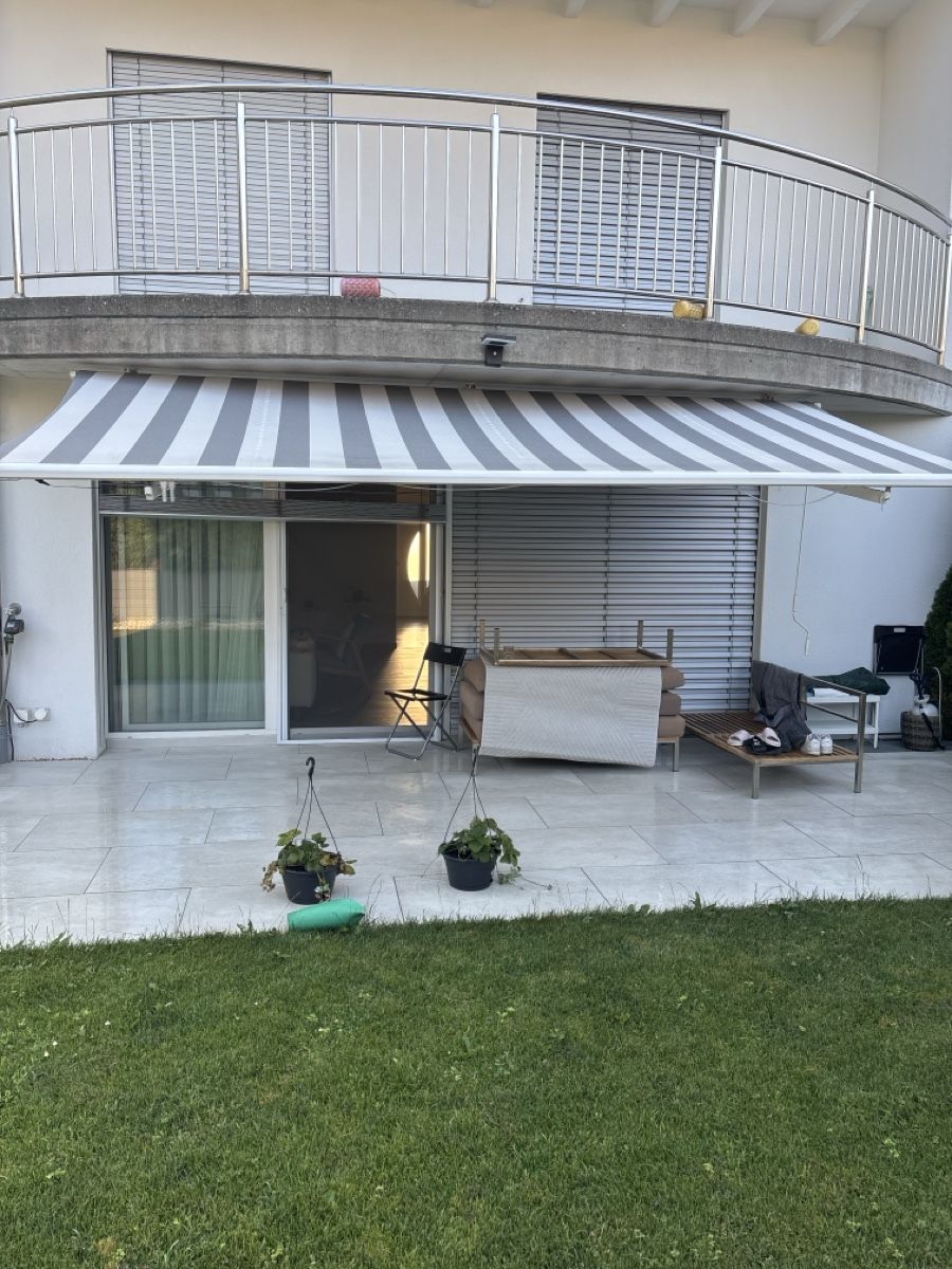 Ombrelloni: Parasol 4,50 cm – Usato da Pieterlen venduto da Adarela 1