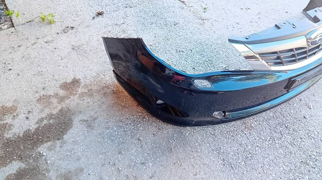 Alle Autoersatzteile: Pare-choc avant Subaru – Gebraucht aus les verrières von Lewydo 1