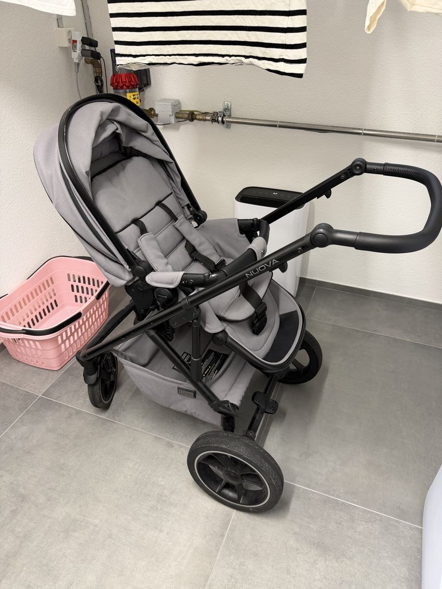 Carrozzine: Kinderwagen Moon – Usato da Däniken SO venduto da AD_29 1