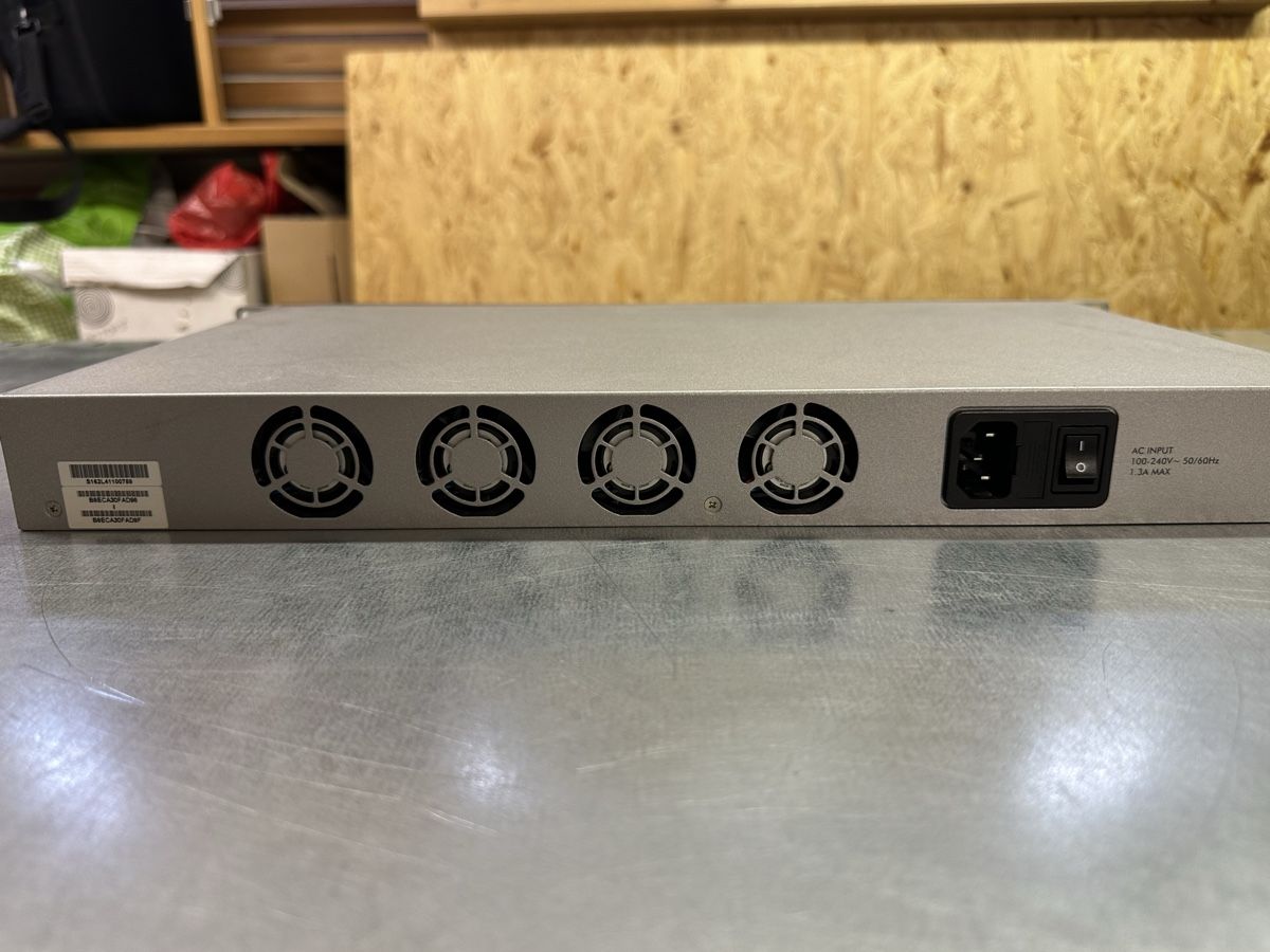 Zyxel Firewall: ZyXel USG310 Firewall – Usato da Luzern venduto da FrankGroebel 2